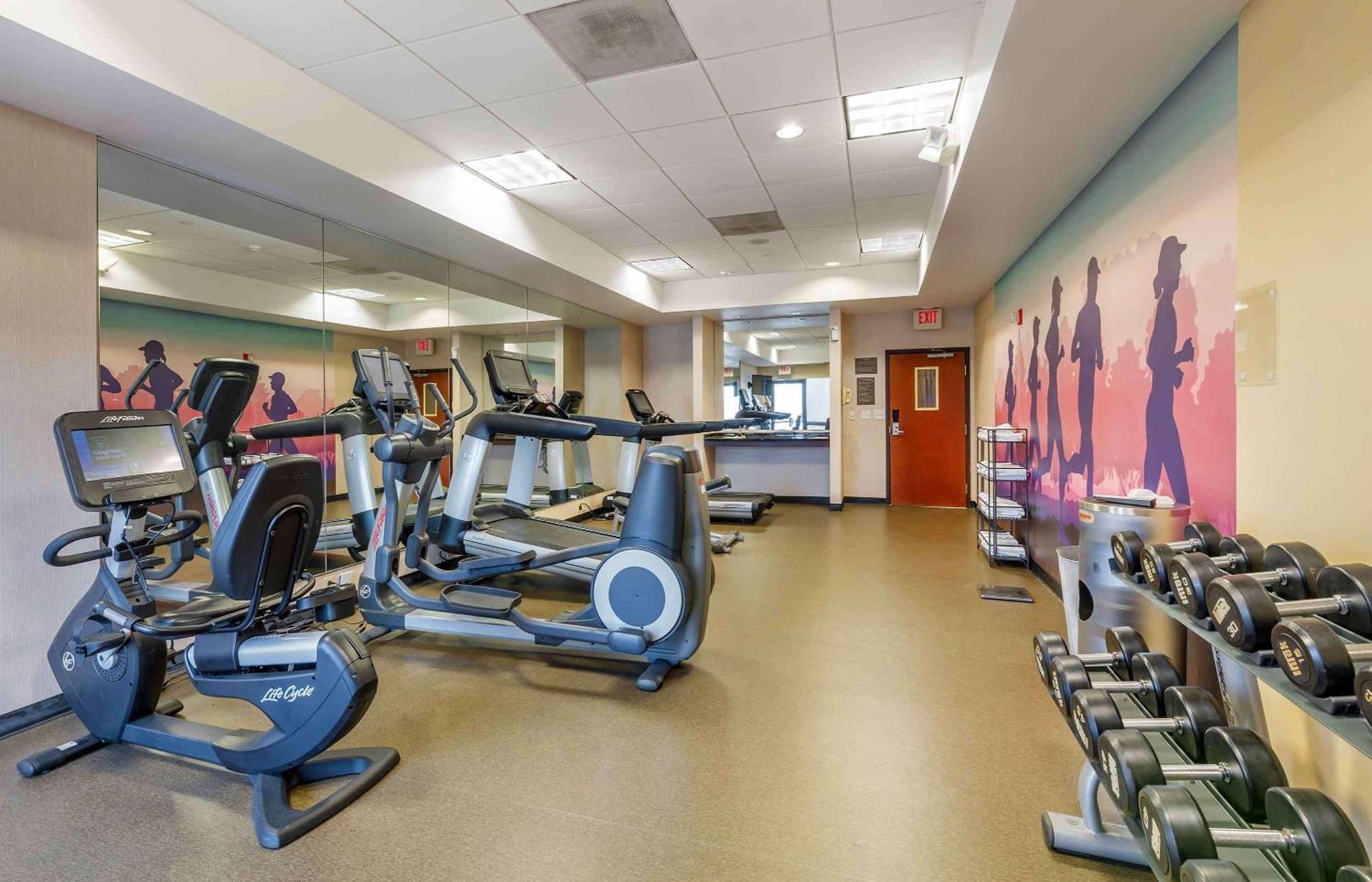 Extended Stay America Premier Suites - Cleveland - Independence Exteriér fotografie